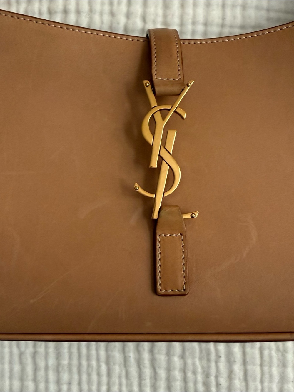 Saint Laurent Tan Leather Shoulder Bag with Gold YSL Hardware - Picture 2 of 10